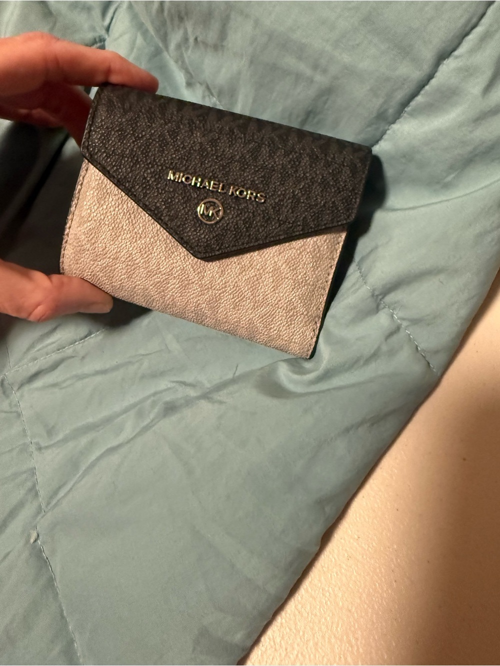 Michael Kors Two-Tone compact wallet in Black & Silver NWOT